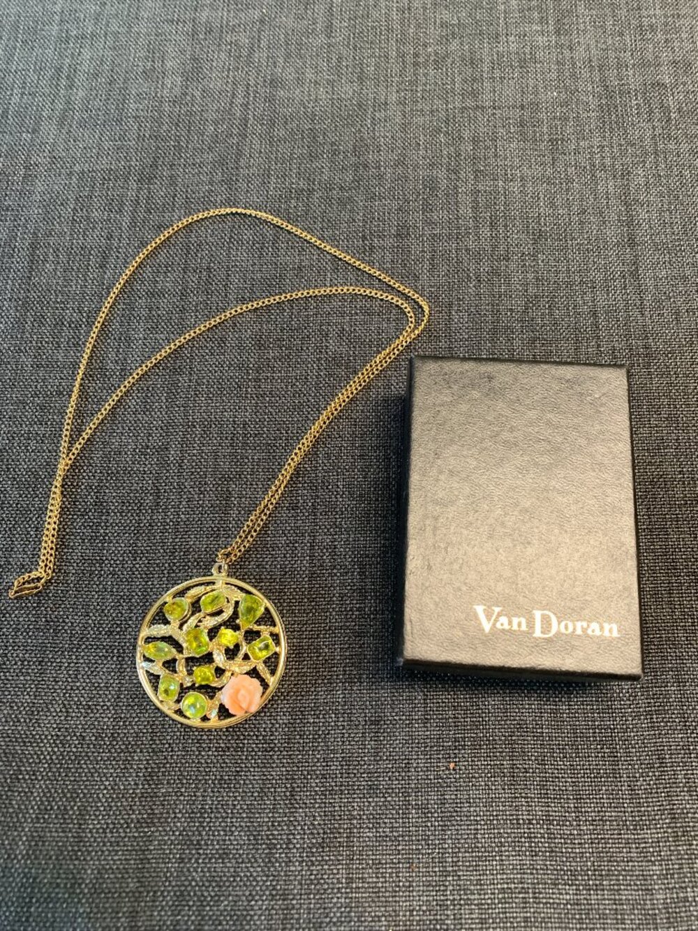 Vintage Gold Tone Open Design Synthetic Peridot Pendant On Chain